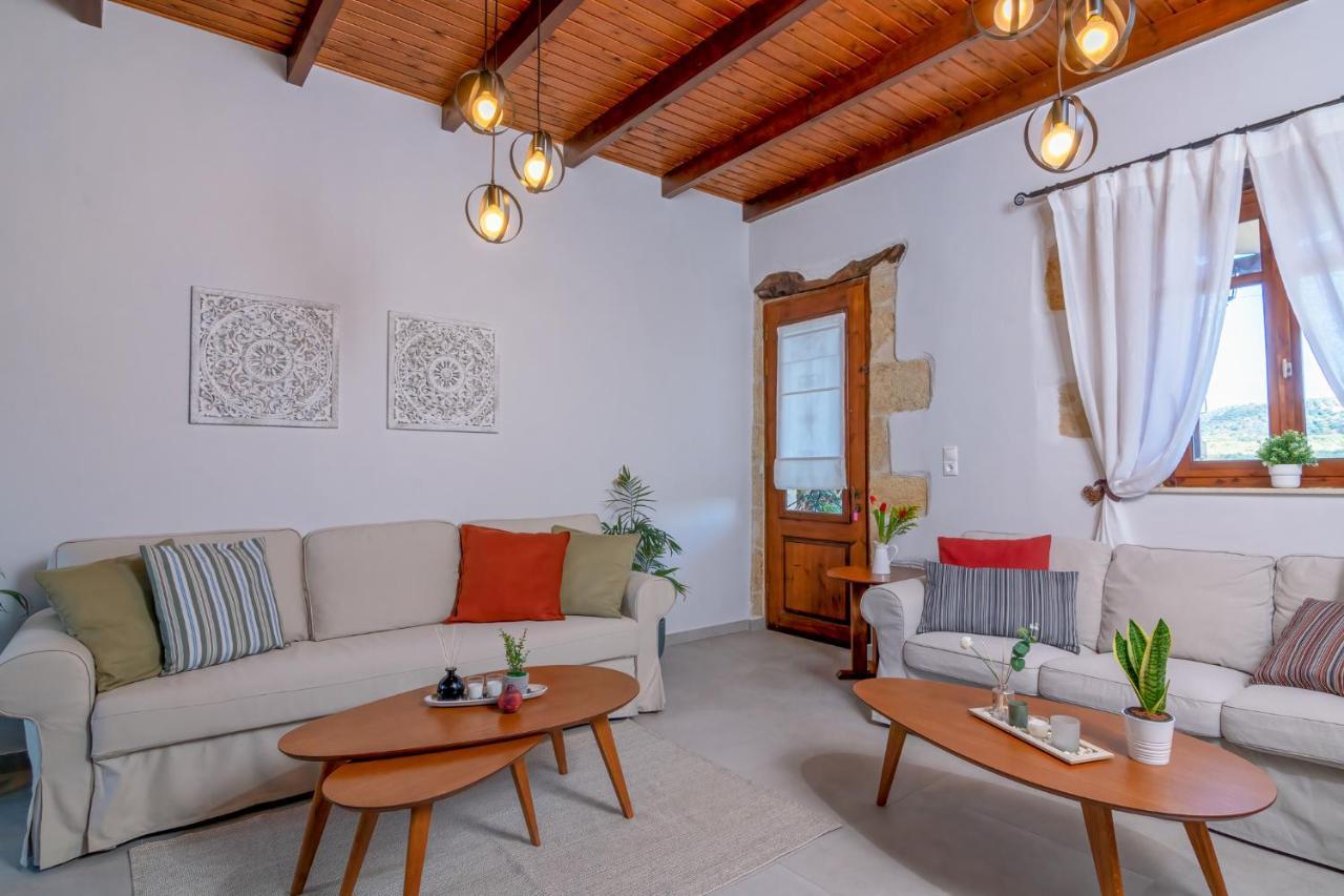 Alia Stone Villa-Ideal For Families-Heated Pool Nohia Экстерьер фото