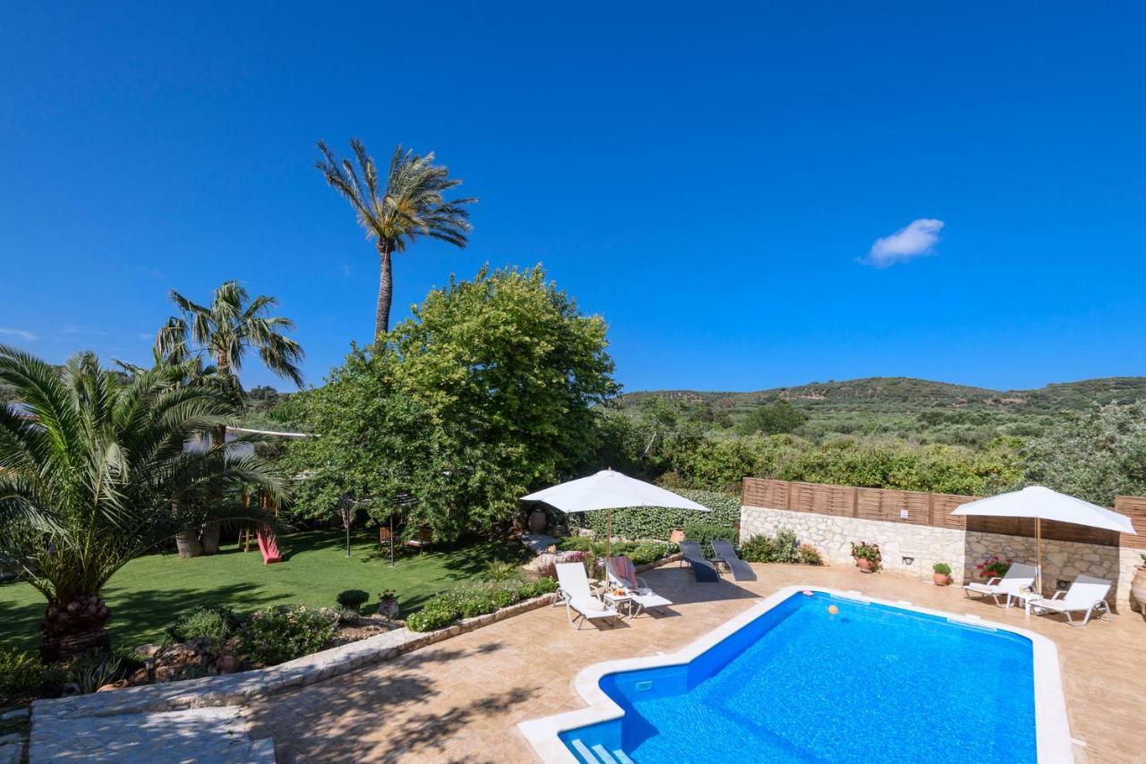 Alia Stone Villa-Ideal For Families-Heated Pool Nohia Экстерьер фото