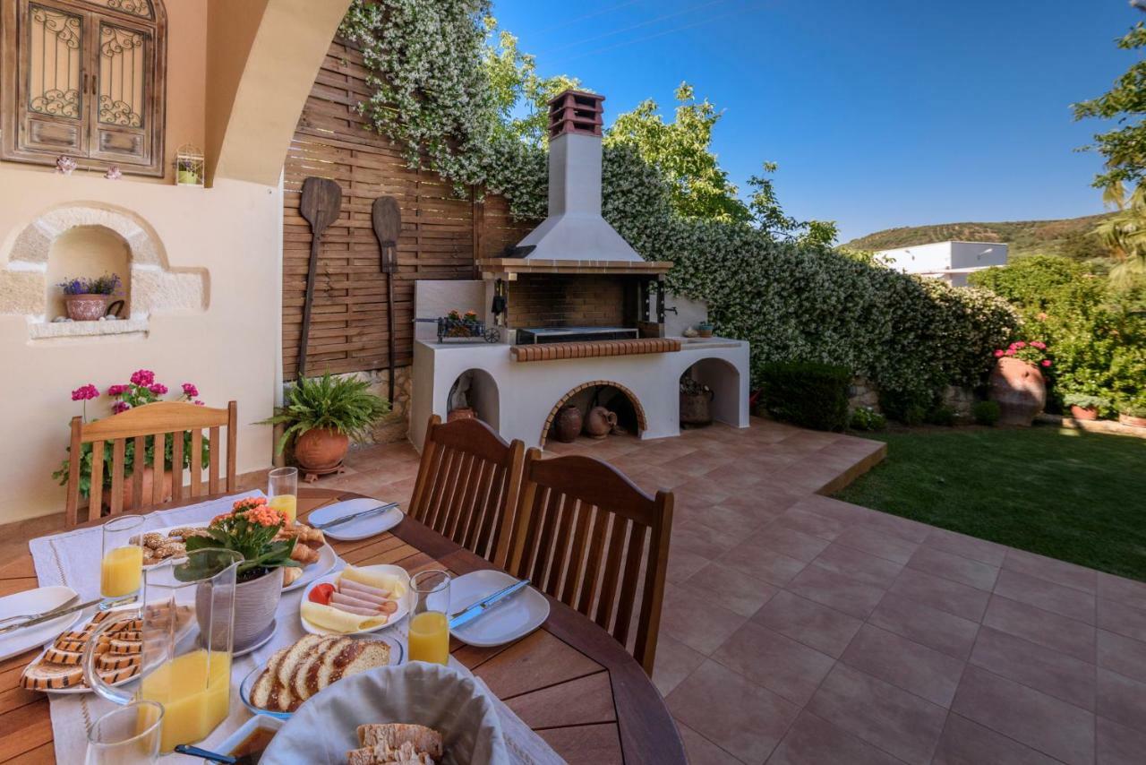 Alia Stone Villa-Ideal For Families-Heated Pool Nohia Экстерьер фото