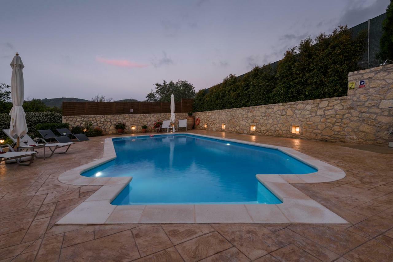 Alia Stone Villa-Ideal For Families-Heated Pool Nohia Экстерьер фото