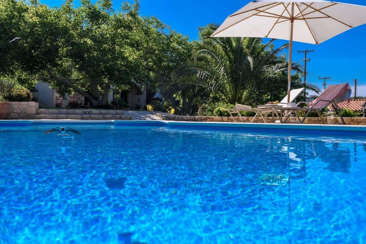 Alia Stone Villa-Ideal For Families-Heated Pool Nohia Экстерьер фото