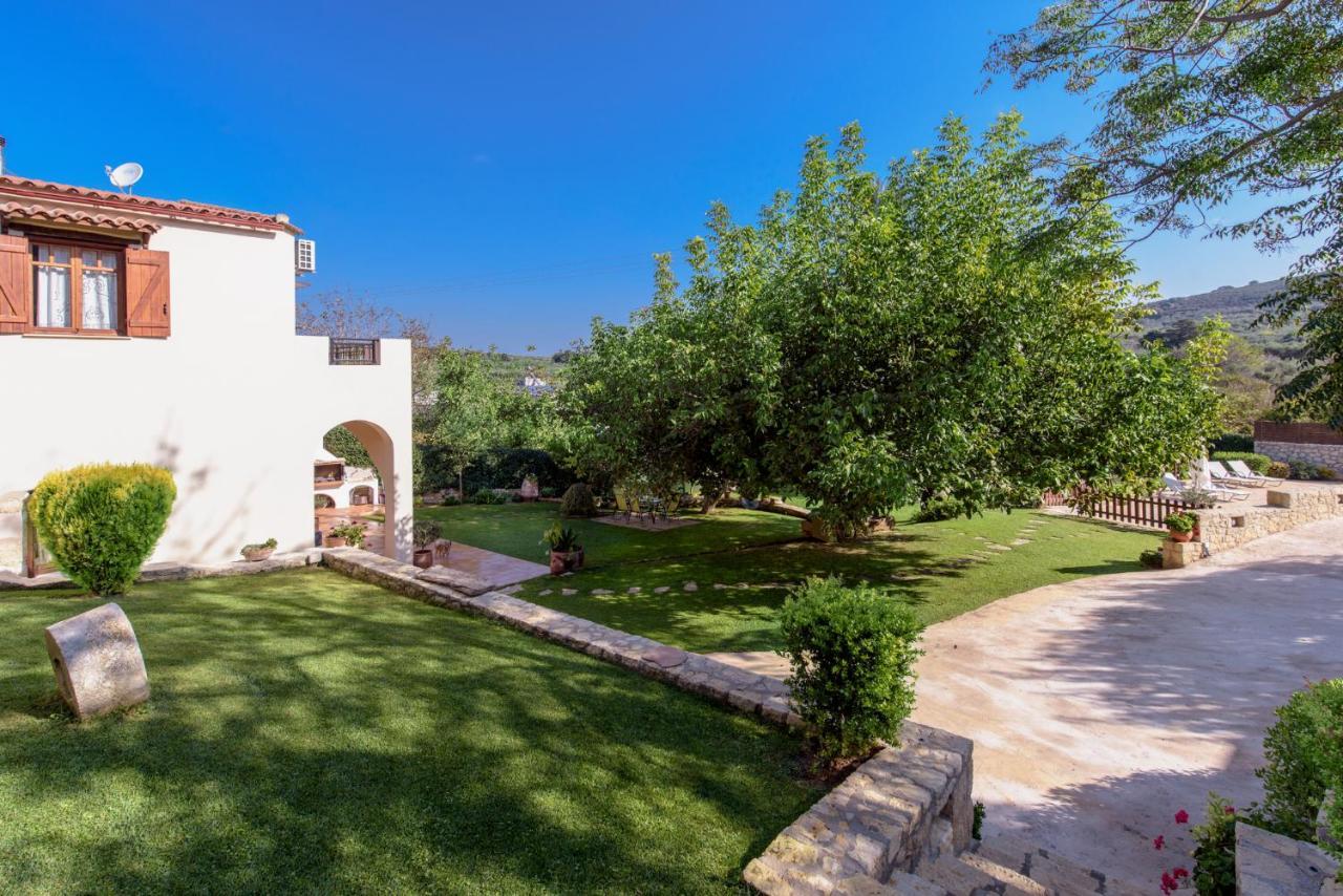 Alia Stone Villa-Ideal For Families-Heated Pool Nohia Экстерьер фото